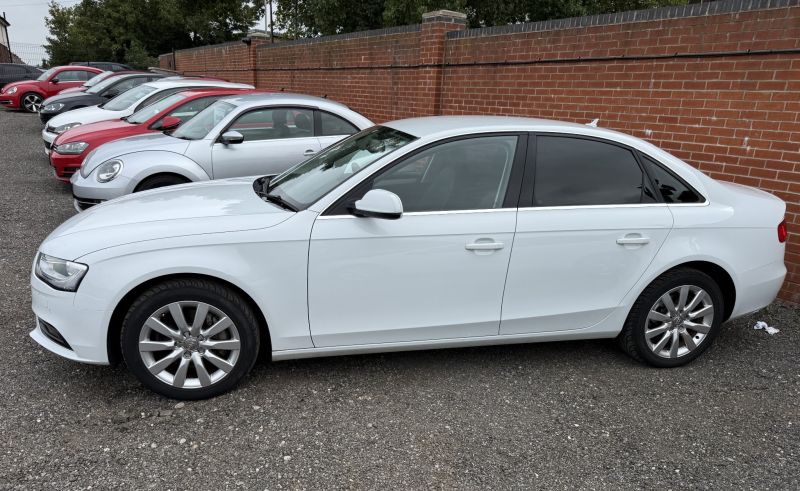 2015 AUDI A4 TFSI QUATTRO — photograph 11