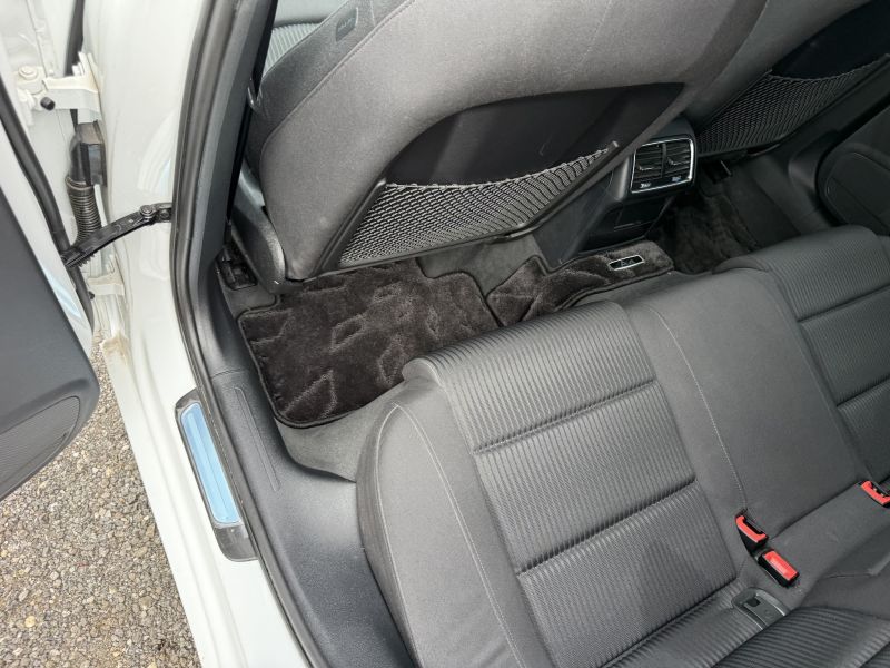 2015 AUDI A4 TFSI QUATTRO — photograph 27