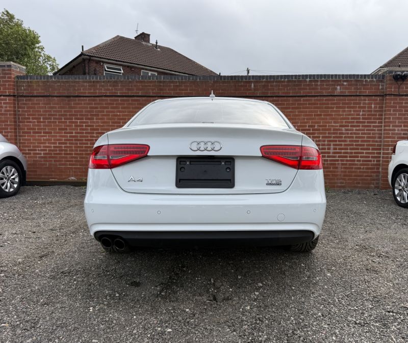 2015 AUDI A4 TFSI QUATTRO — photograph 30