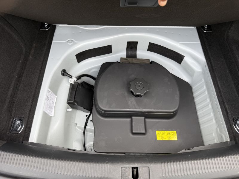2015 AUDI A4 TFSI QUATTRO — photograph 36