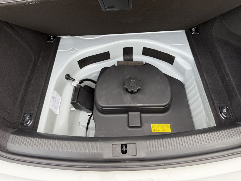 2015 AUDI A4 TFSI QUATTRO — photograph 37