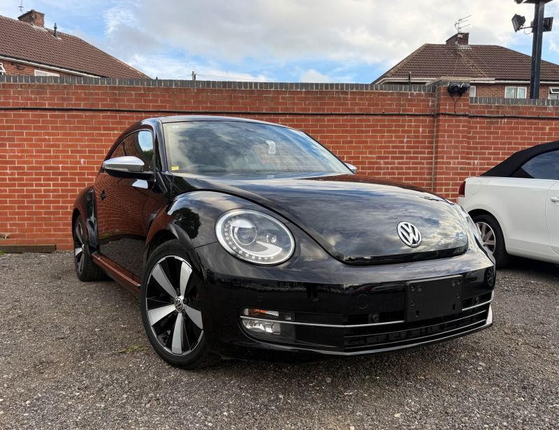 2013 VOLKSWAGEN THE BEETLE FENDER EDITION LEATHER TURBO — photograph 11