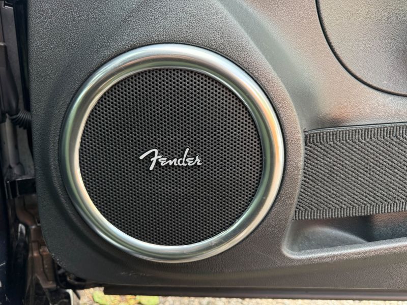 2013 VOLKSWAGEN THE BEETLE FENDER EDITION LEATHER TURBO — photograph 38