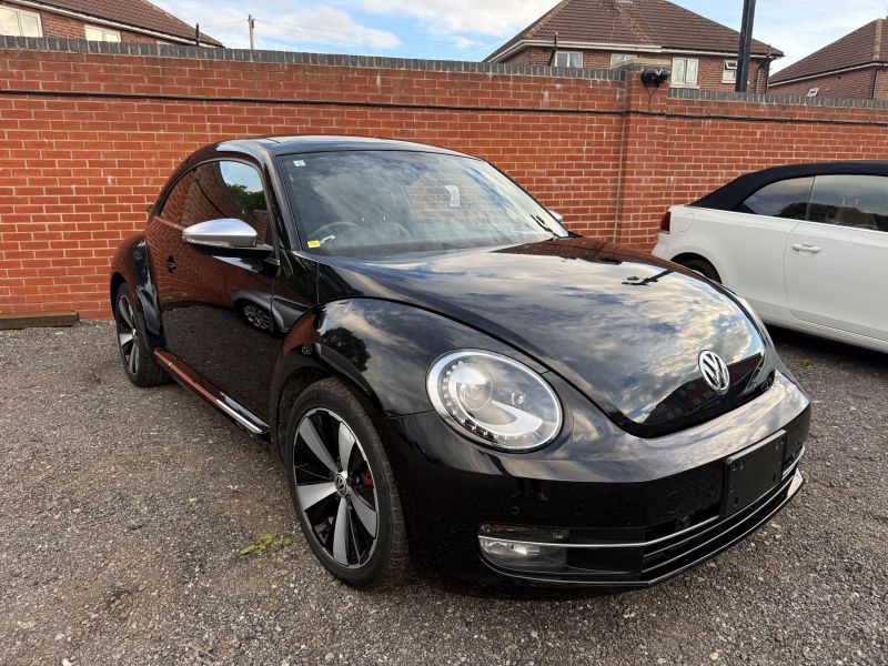 2013 VOLKSWAGEN THE BEETLE FENDER EDITION LEATHER TURBO — photograph 17