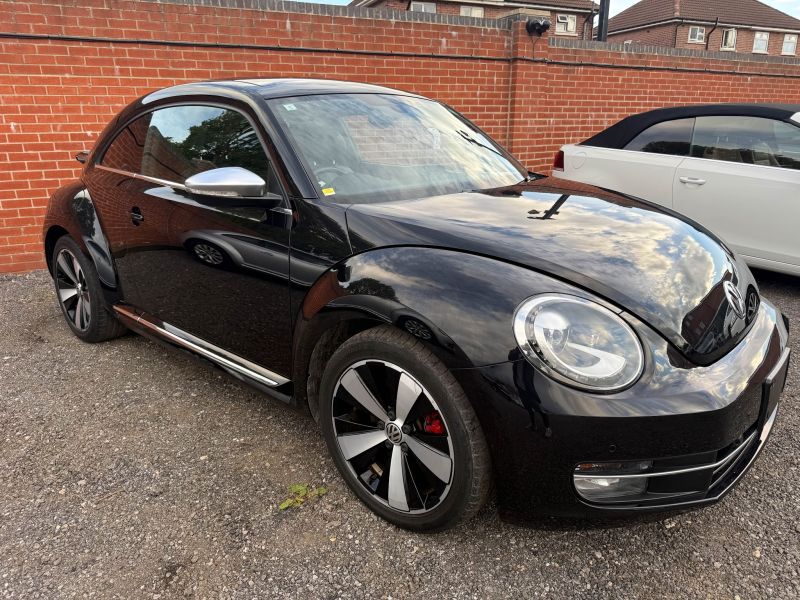 2013 VOLKSWAGEN THE BEETLE FENDER EDITION LEATHER TURBO — photograph 18