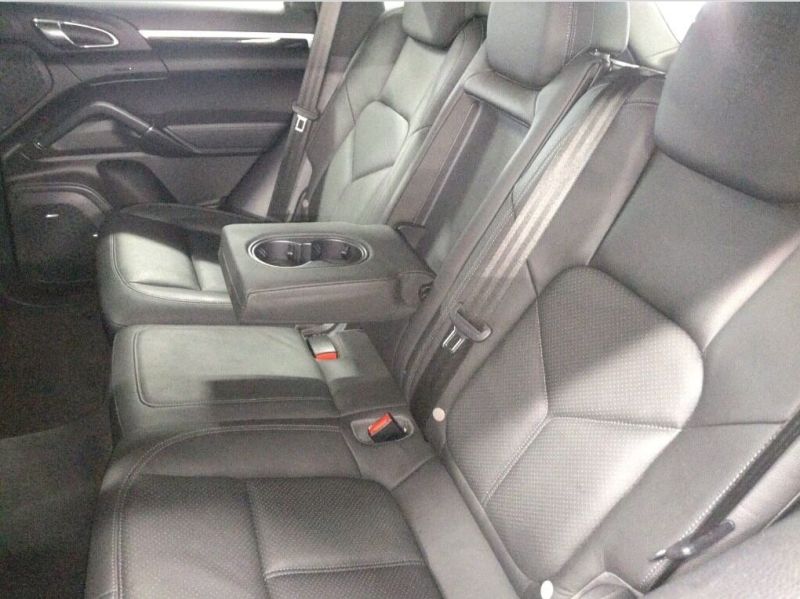 2013 PORSCHE CAYENNE BASE GRADE — photograph 51