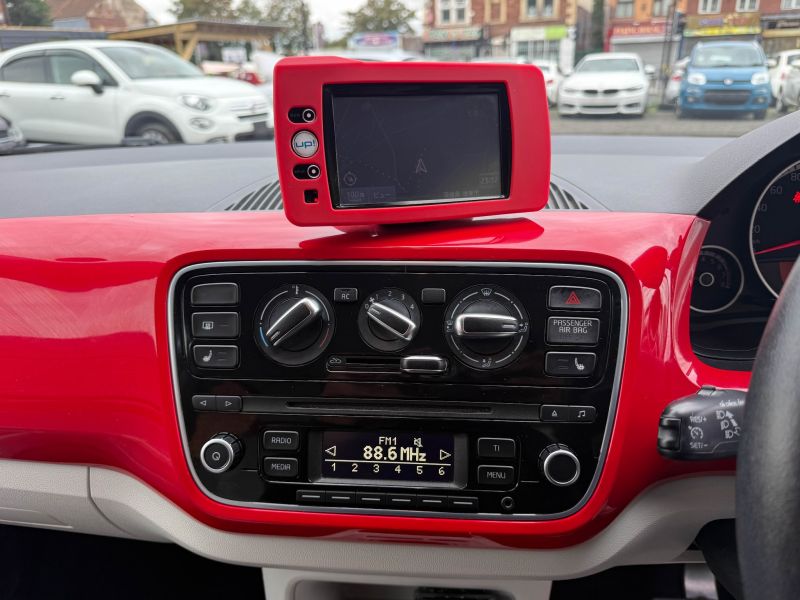 2012 VOLKSWAGEN UP HIGH — photograph 12