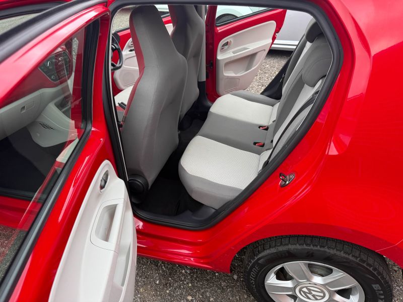 2012 VOLKSWAGEN UP HIGH — photograph 18