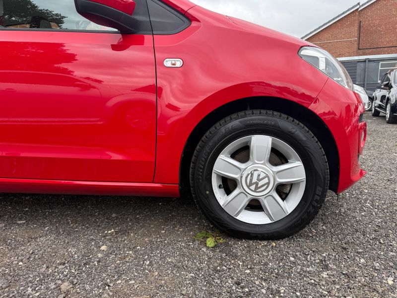 2012 VOLKSWAGEN UP HIGH — photograph 24