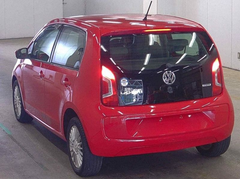 2015 VOLKSWAGEN UP HIGH UP — photograph 6
