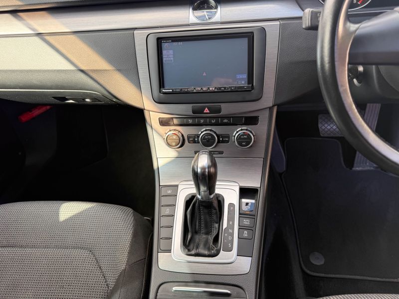 2014 VOLKSWAGEN PASSAT TSL BLUE MOTION — photograph 30