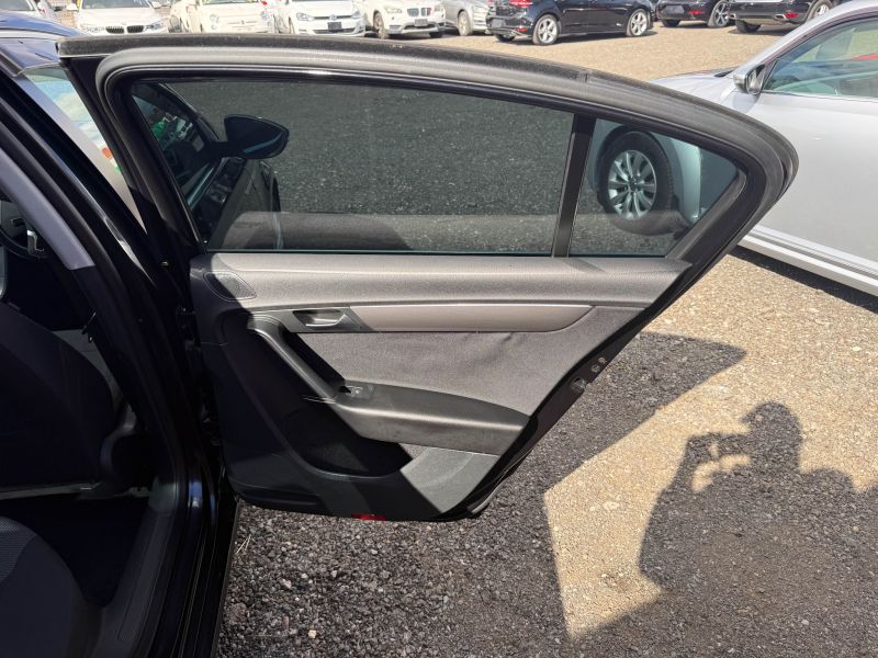 2014 VOLKSWAGEN PASSAT TSL BLUE MOTION — photograph 33