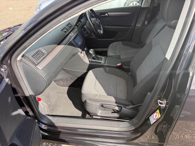 2014 VOLKSWAGEN PASSAT TSL BLUE MOTION — photograph 37