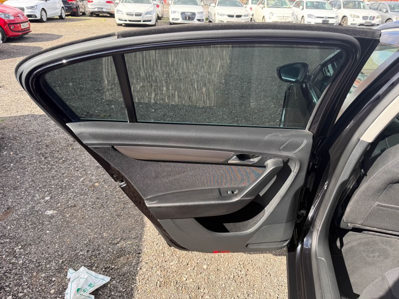 2014 VOLKSWAGEN PASSAT TSL BLUE MOTION — photograph 39