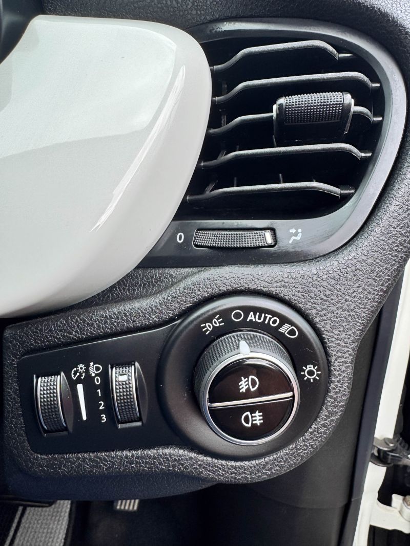 2015 FIAT 500X POP START PLUS — photograph 36