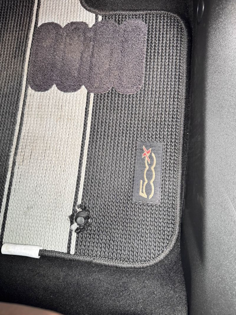2015 FIAT 500X POP START PLUS — photograph 47