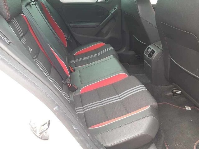 2011 VOLKSWAGEN GOLF GTI GTI — photograph 39