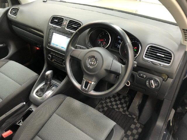 2011 VOLKSWAGEN GOLF TSI COMFORT LINE — photograph 1