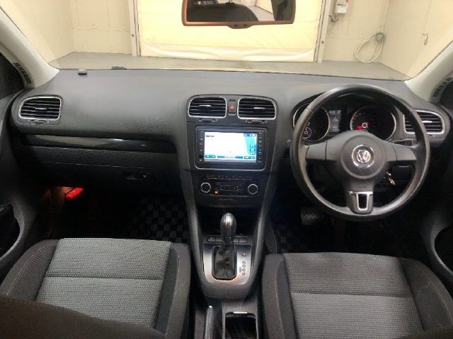 2011 VOLKSWAGEN GOLF TSI COMFORT LINE — photograph 5