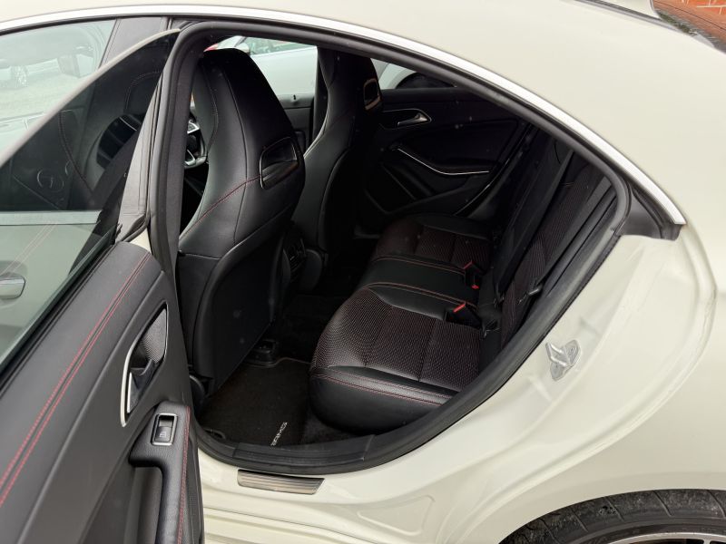 2015 MERCEDES CLA CLASS CLA250 4MATIC — photograph 32