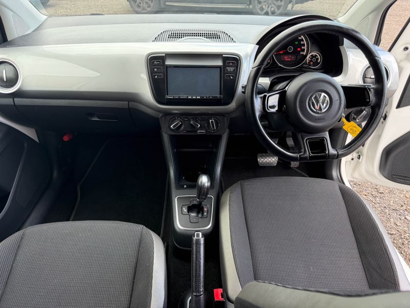 2016 VOLKSWAGEN UP HIGH UP — photograph 27