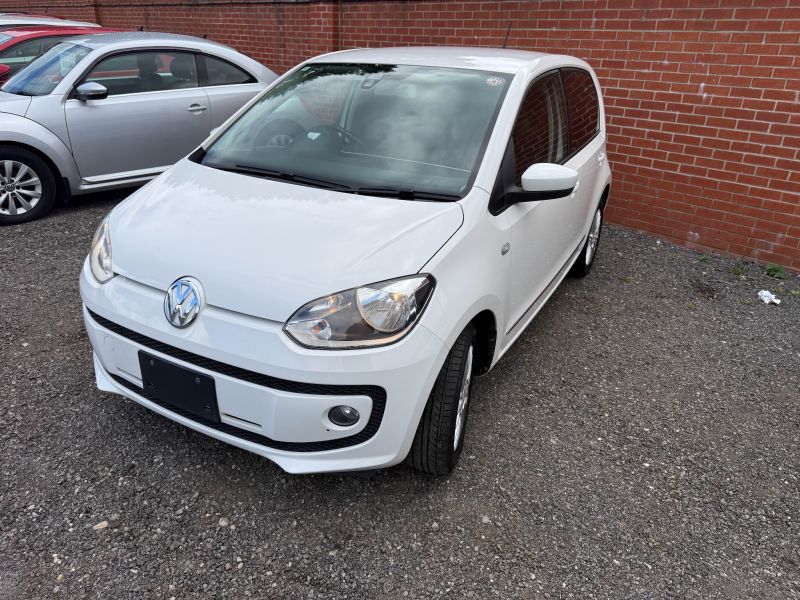 2016 VOLKSWAGEN UP HIGH UP — photograph 10