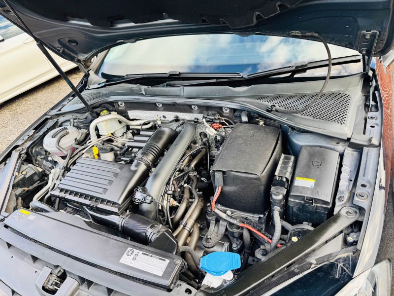 2014 VOLKSWAGEN GOLF TSI TRENDLINE BMT — photograph 20