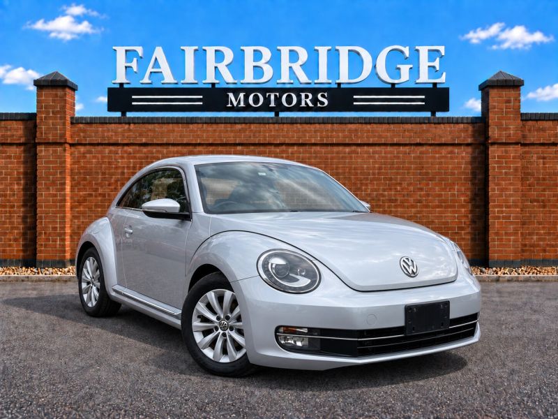 2015 VOLKSWAGEN THE BEETLE DESIGN — photograph 1
