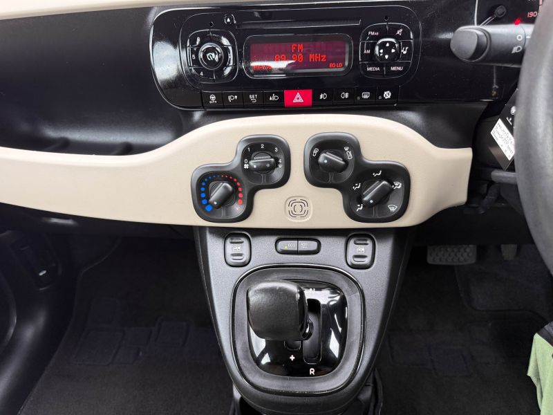2013 FIAT PANDA EASY — photograph 20