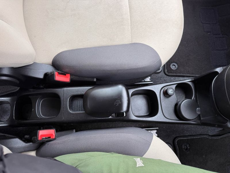 2013 FIAT PANDA EASY — photograph 21