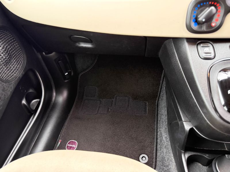 2013 FIAT PANDA EASY — photograph 24