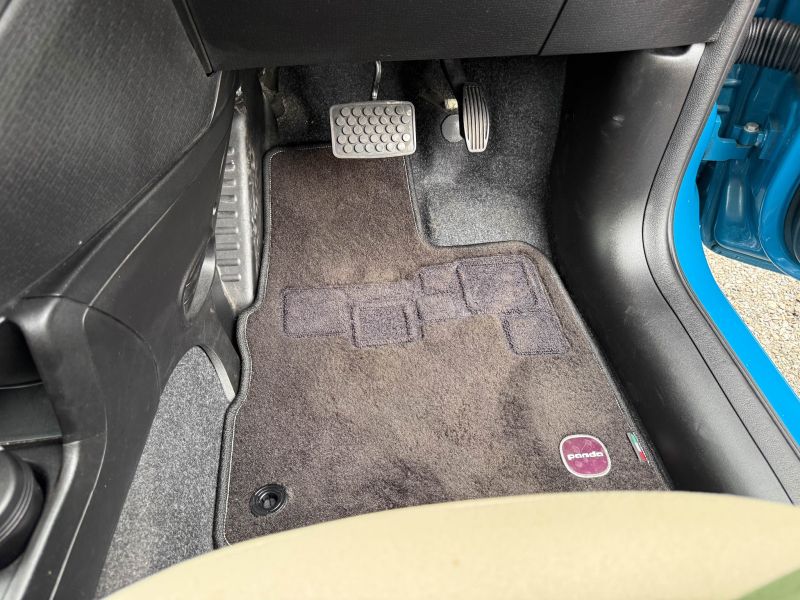 2013 FIAT PANDA EASY — photograph 25