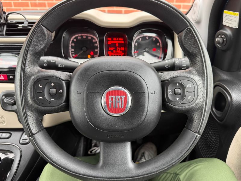 2013 FIAT PANDA EASY — photograph 16