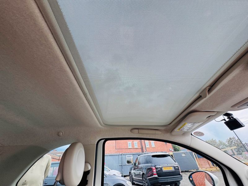 2010 FIAT 500A 1.4 POP — photograph 13