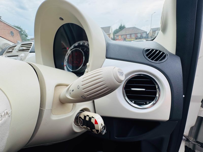 2010 FIAT 500A 1.4 POP — photograph 14