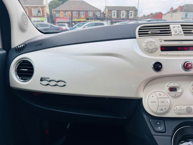 2010 FIAT 500A 1.4 POP — photograph 10