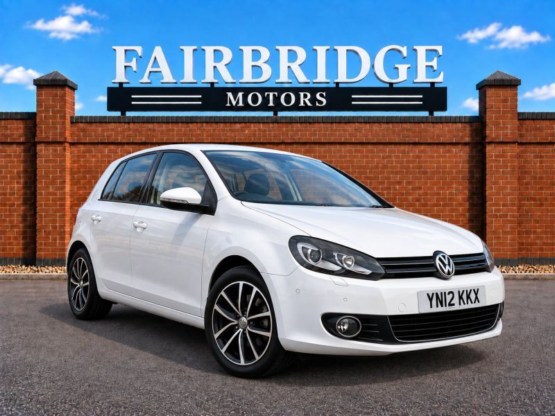 2012 VOLKSWAGEN GOLF TSI COMFORTLINE PREMIUM ED — photograph 1