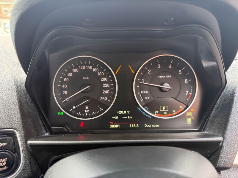 2015 BMW 1 SERIES 118i STYLE — photograph 19