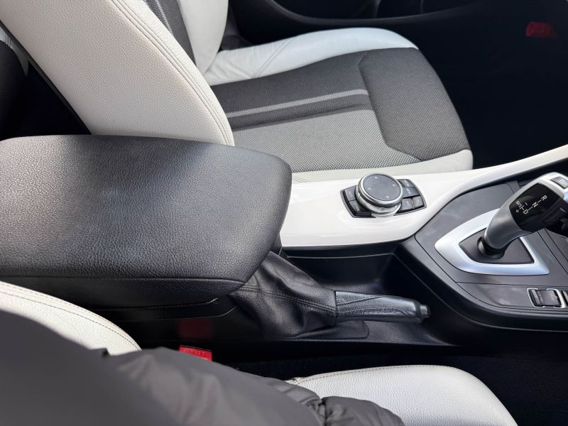 2015 BMW 1 SERIES 118i STYLE — photograph 21