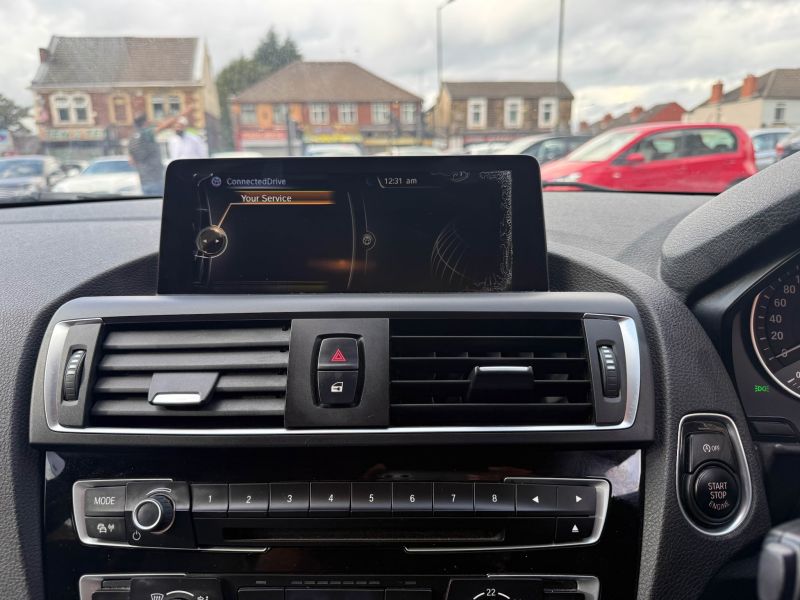 2015 BMW 1 SERIES 118i STYLE — photograph 25