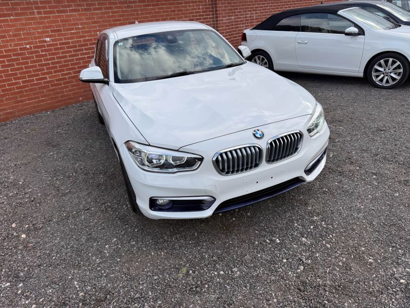 2015 BMW 1 SERIES 118i STYLE — photograph 10