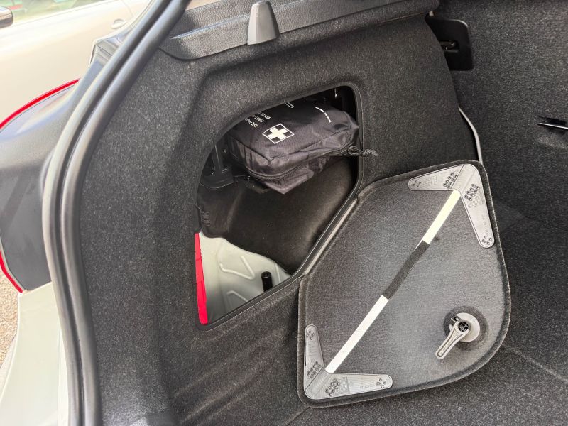 2015 BMW 1 SERIES 118i STYLE — photograph 52