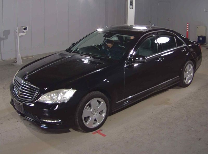 2013 MERCEDES S CLASS S350 BLUE EFFICIENCY — photograph 1