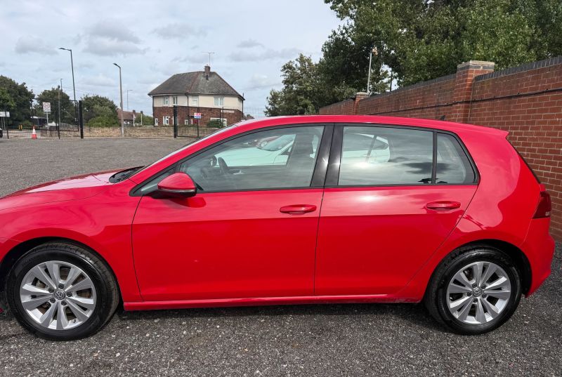 2015 VOLKSWAGEN GOLF TSI COMFORT LINE — photograph 11