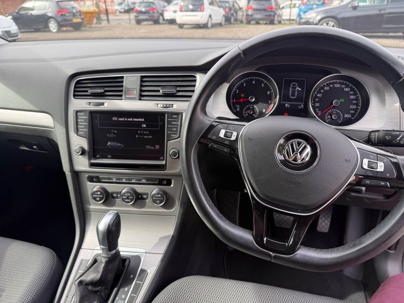2015 VOLKSWAGEN GOLF TSI COMFORT LINE — photograph 16