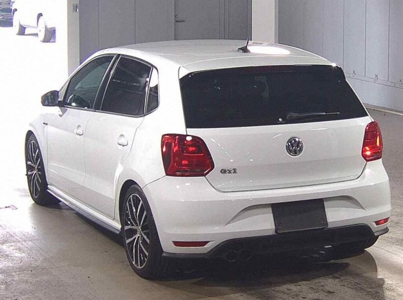 2015 VOLKSWAGEN POLO GTI BASE GRADE — photograph 4