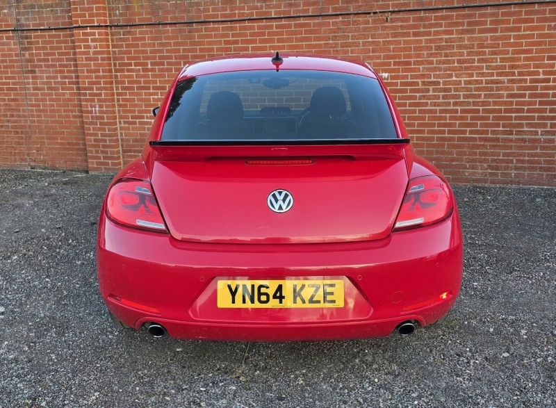 2014 VOLKSWAGEN THE BEETLE TURBO — photograph 18