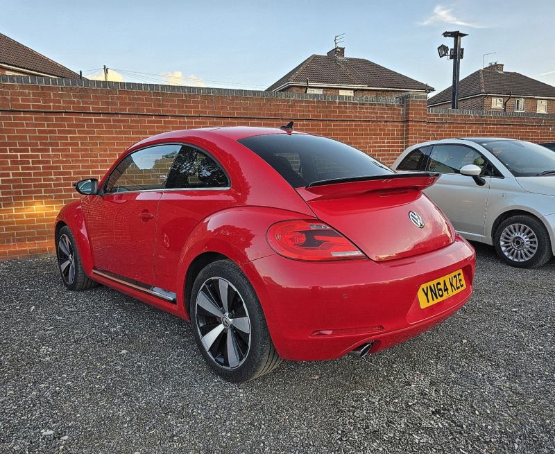 2014 VOLKSWAGEN THE BEETLE TURBO — photograph 19