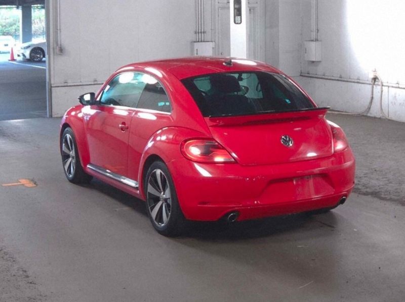 2014 VOLKSWAGEN THE BEETLE TURBO — photograph 26