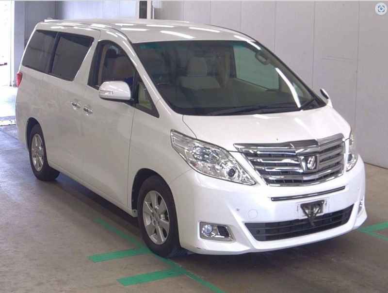 2013 TOYOTA ALPHARD 240X WELFARE SEAT — photograph 3
